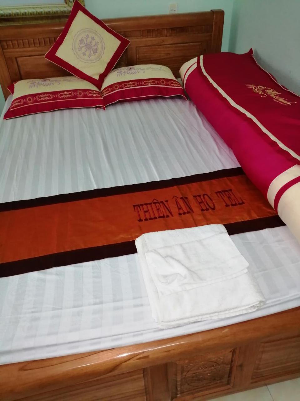 Yen Minh Hotel Thien An Na Thon 外观 照片